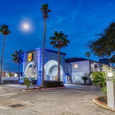 Hotel Super 8 By Wyndham Houston Webster Nasa Exterior foto