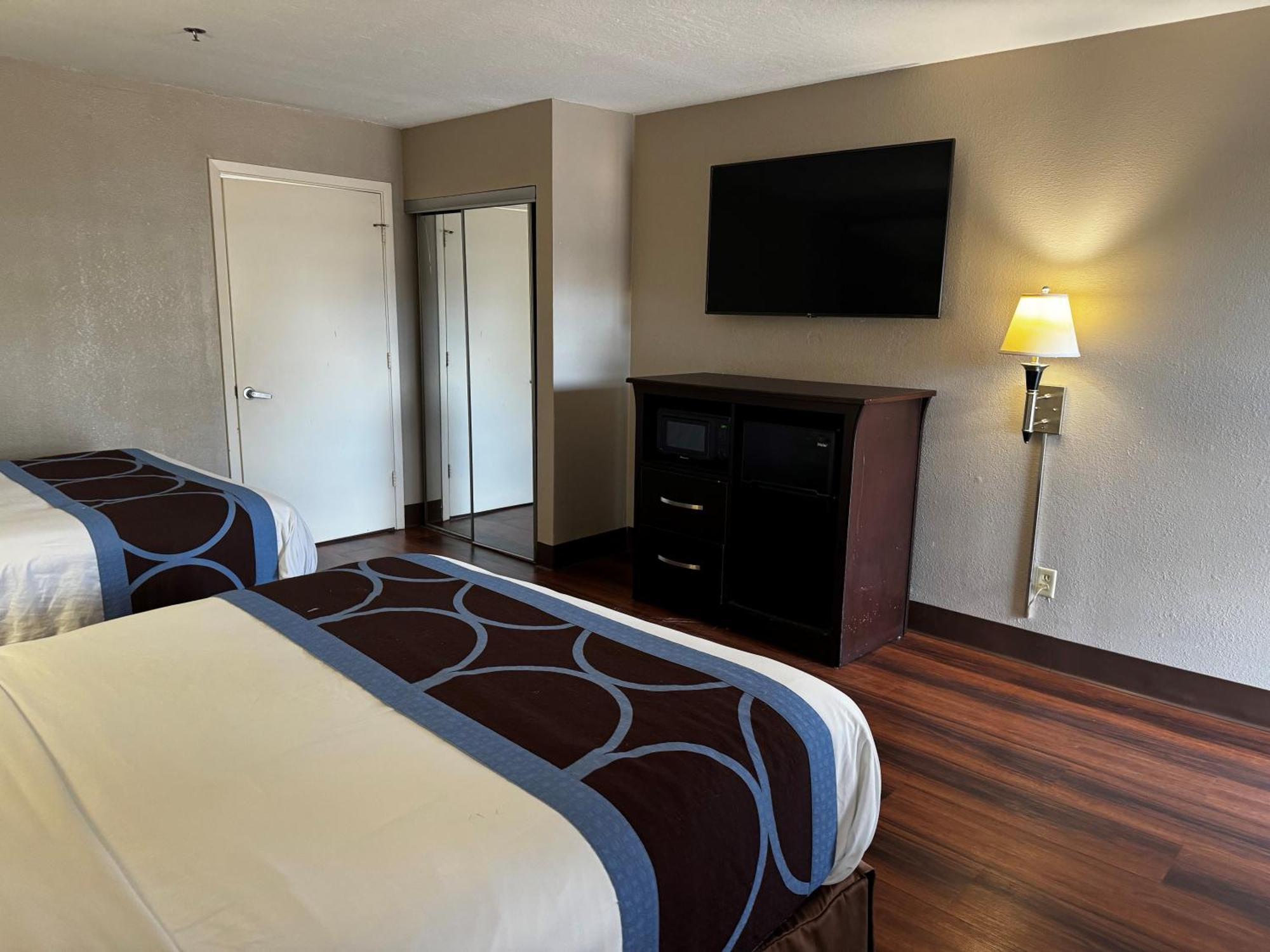 Hotel Super 8 By Wyndham Houston Webster Nasa Exterior foto
